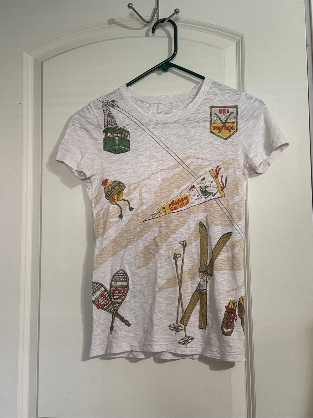 J. Crew White Womens Vail and Aspen Ski Graphic Short Sleeve Tee. XS